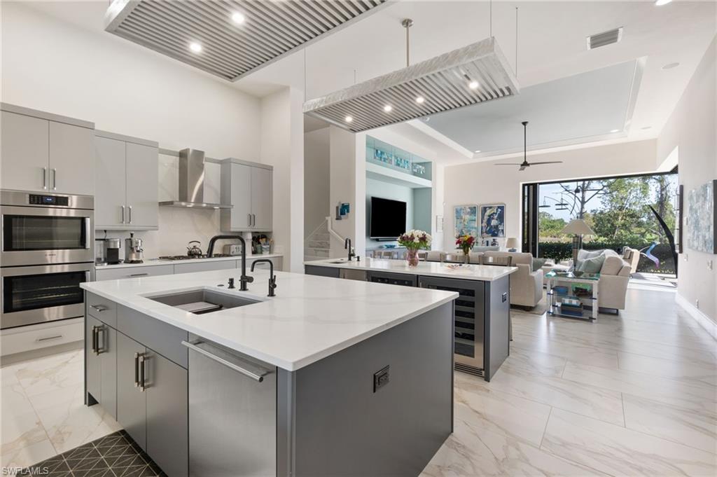 RIVERBROOKE - Residential