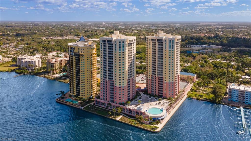 RIVIERA - Residential