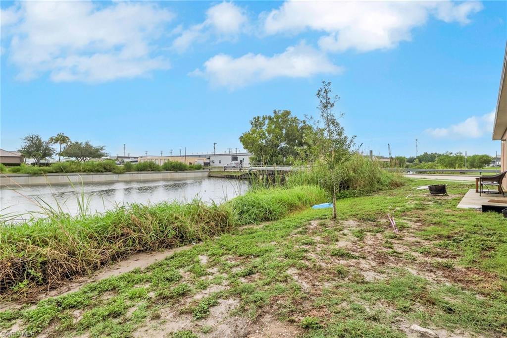 CAPE CORAL - Residential Income