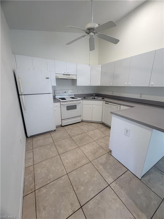 CAPE CORAL - Residential Lease