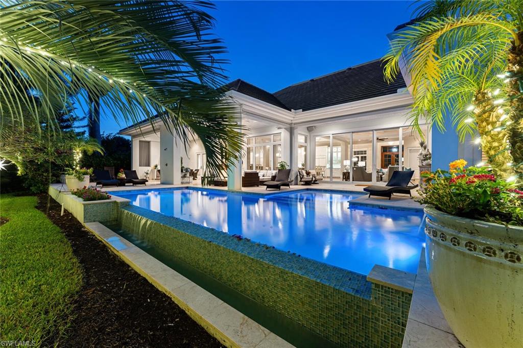 MOORINGS - Residential