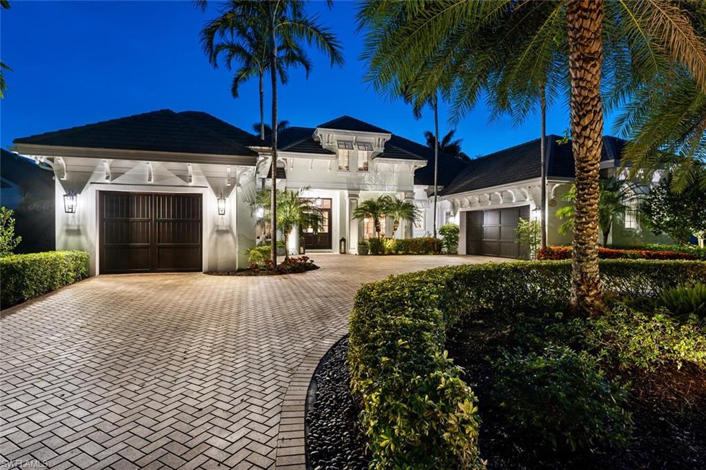 MOORINGS - Residential