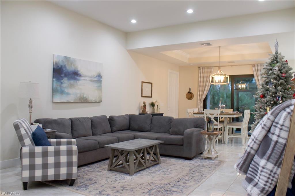 GOLDEN GATE ESTATES - Residential