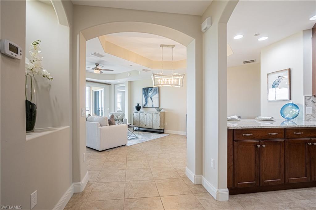 VISTA POINTE - Residential