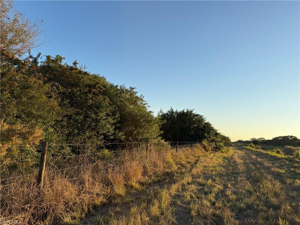 GERBER GROVES SEC 1 - Land