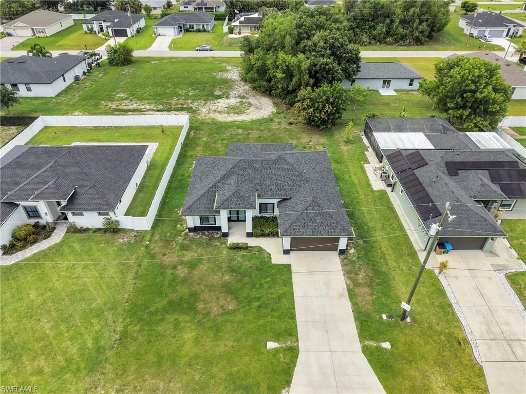 CAPE CORAL - Residential