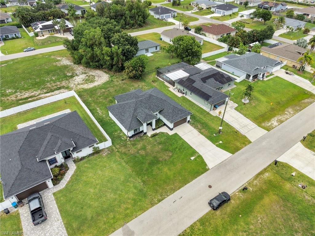 CAPE CORAL - Residential
