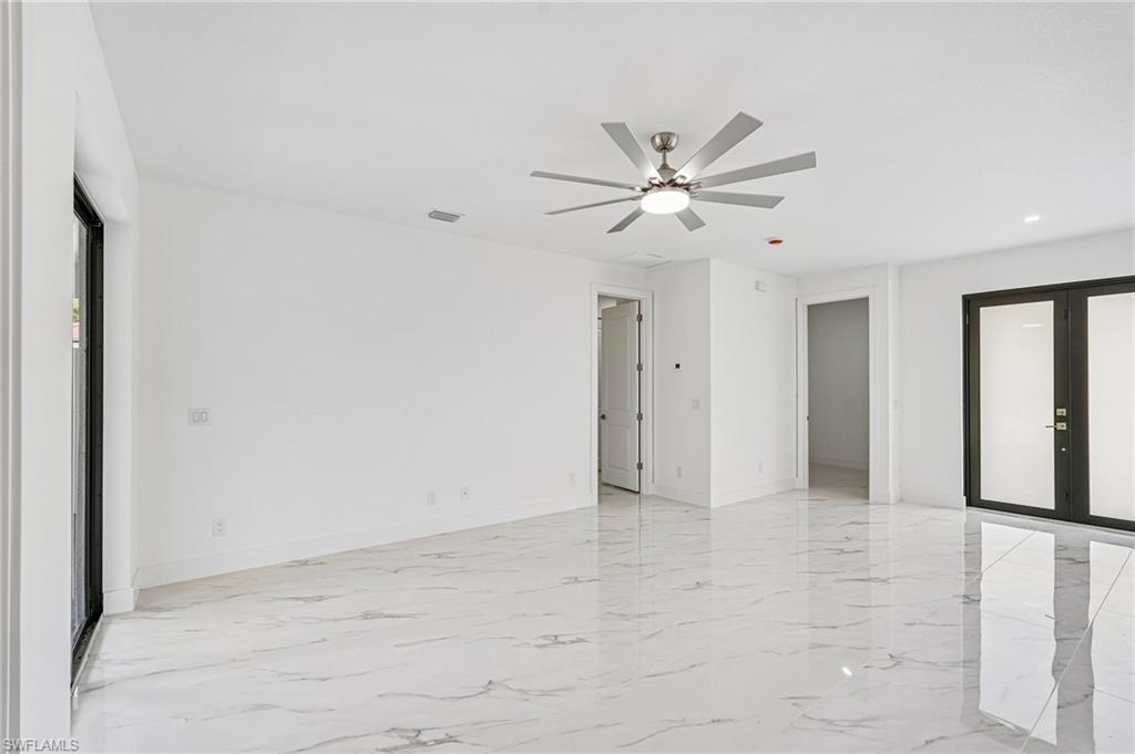 PORT CHARLOTTE - Residential