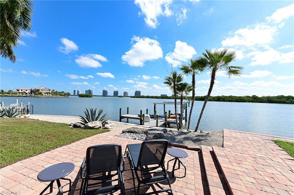 CAROLANDS - Residential