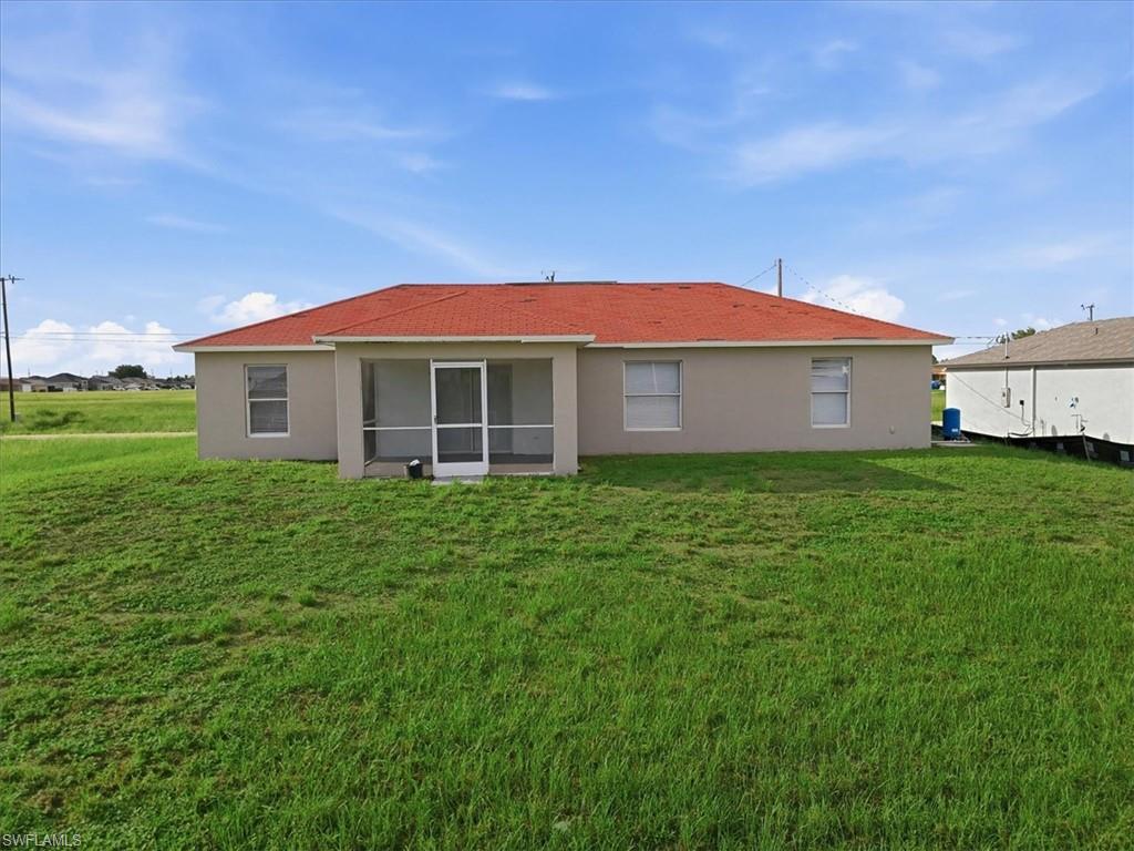 CAPE CORAL - Residential
