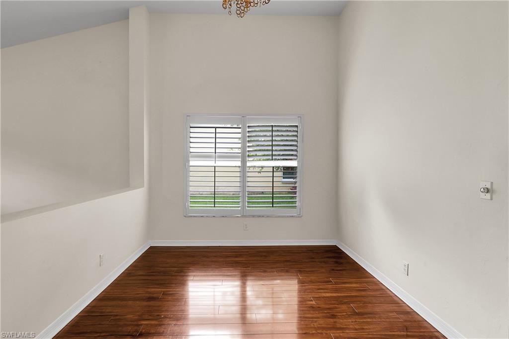 FOUNTAIN LAKES - Residential Lease