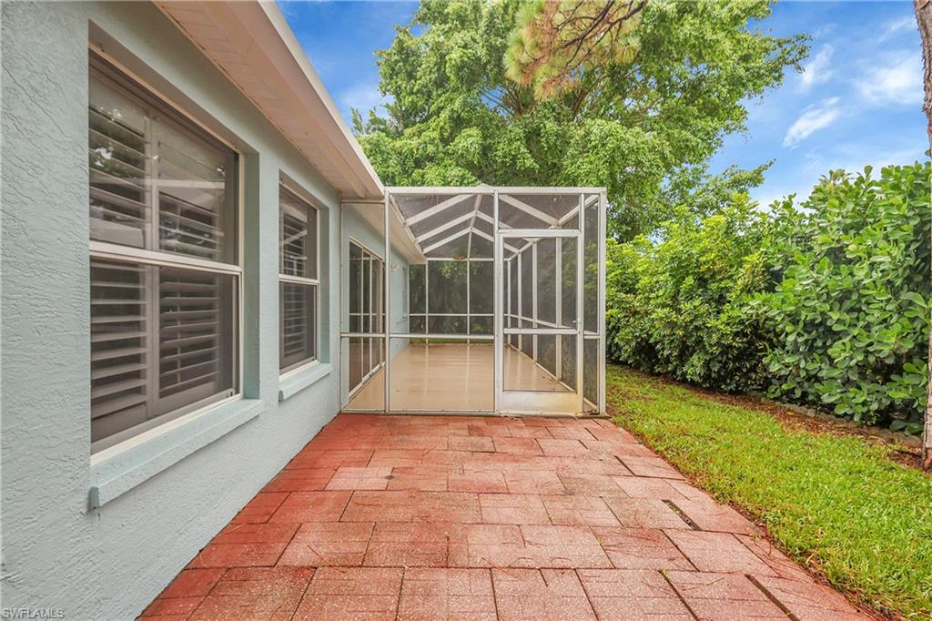 FOUNTAIN LAKES - Residential Lease
