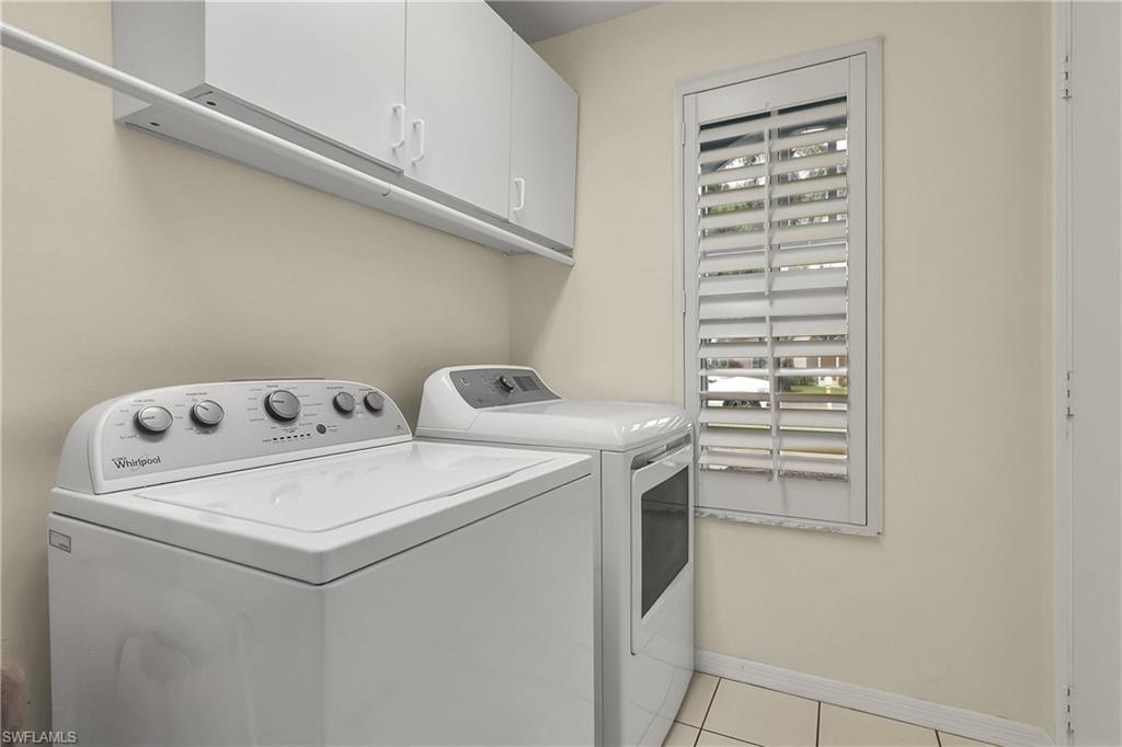 FOUNTAIN LAKES - Residential Lease