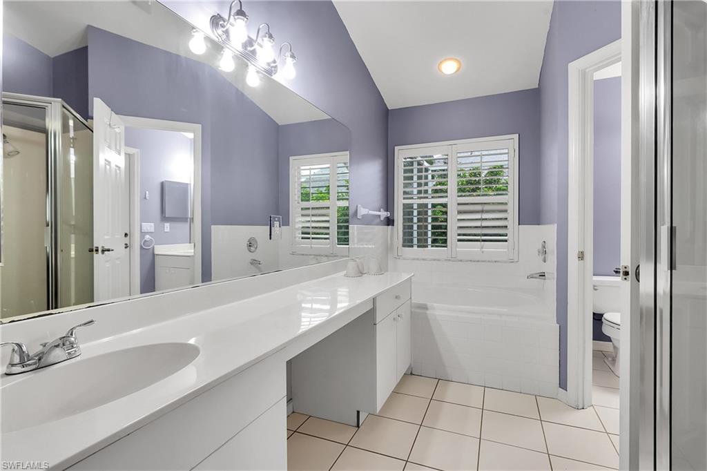 FOUNTAIN LAKES - Residential Lease