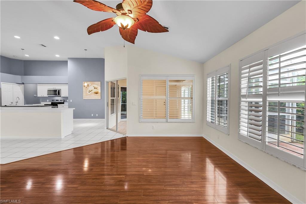 FOUNTAIN LAKES - Residential Lease