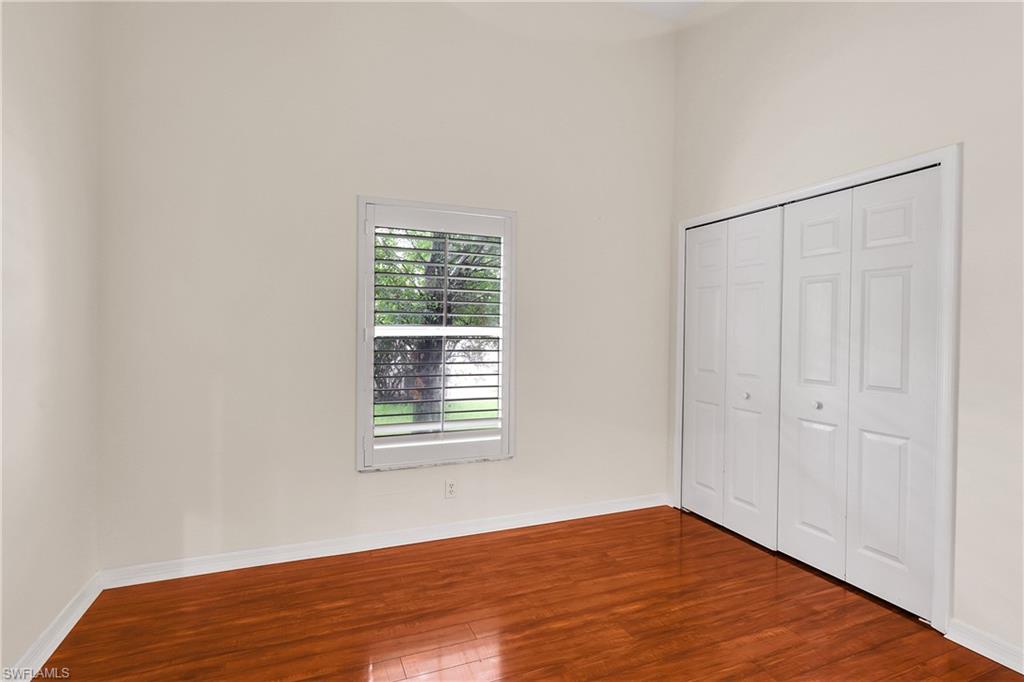 FOUNTAIN LAKES - Residential Lease