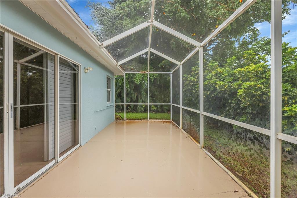 FOUNTAIN LAKES - Residential Lease