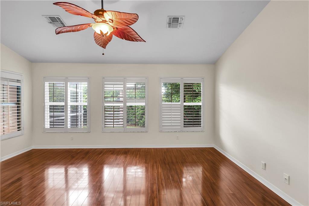 FOUNTAIN LAKES - Residential Lease