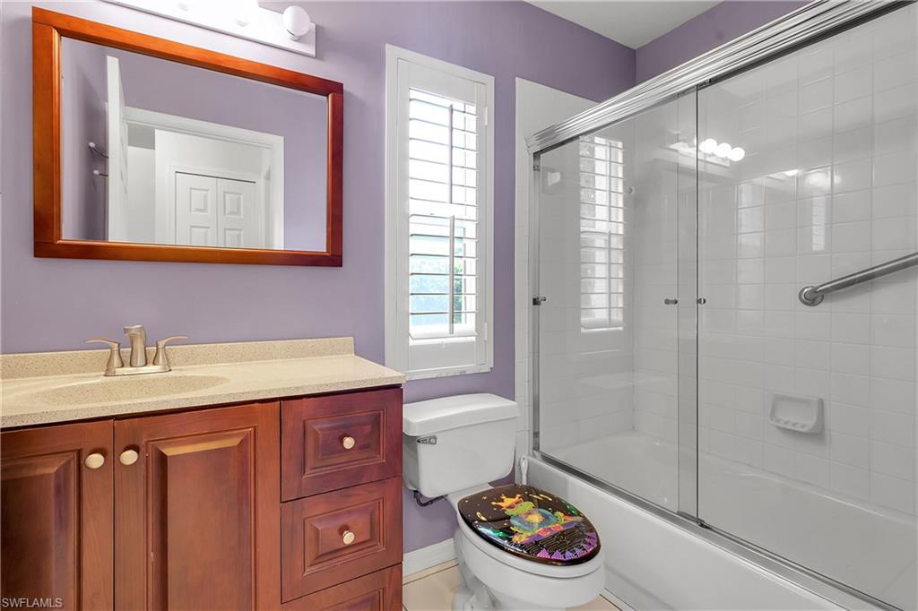 FOUNTAIN LAKES - Residential Lease