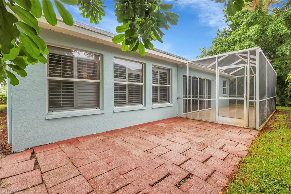 FOUNTAIN LAKES - Residential Lease