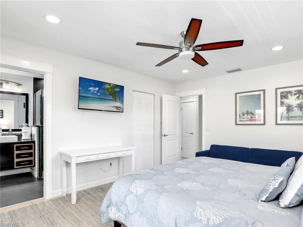 WESTLAKE - Residential