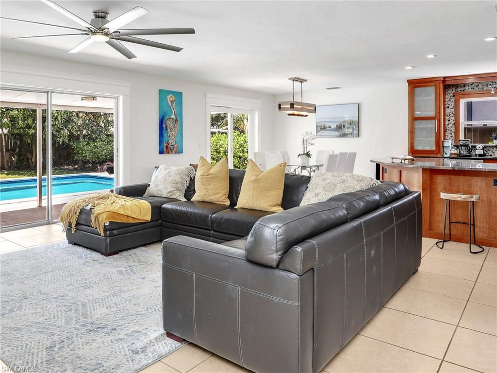 WESTLAKE - Residential
