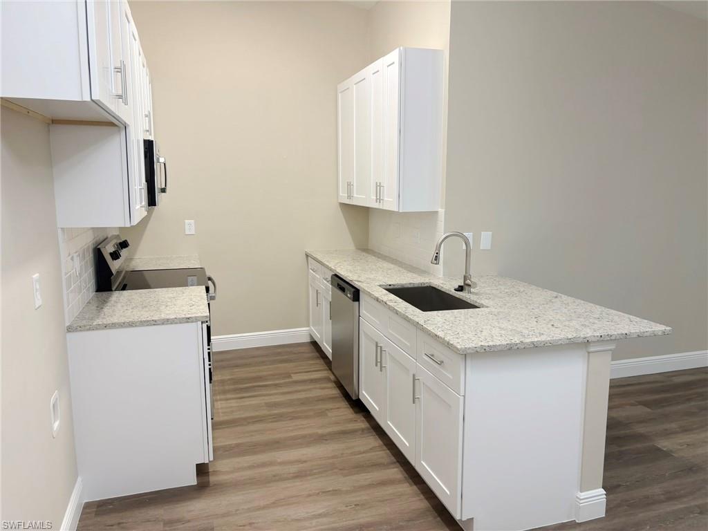 COURTYARDS OF CAPE CORAL SOUTH - Residential