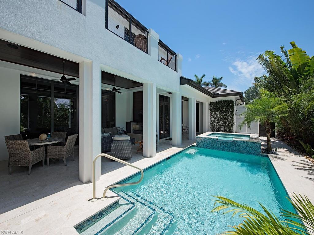 OLDE NAPLES - Residential