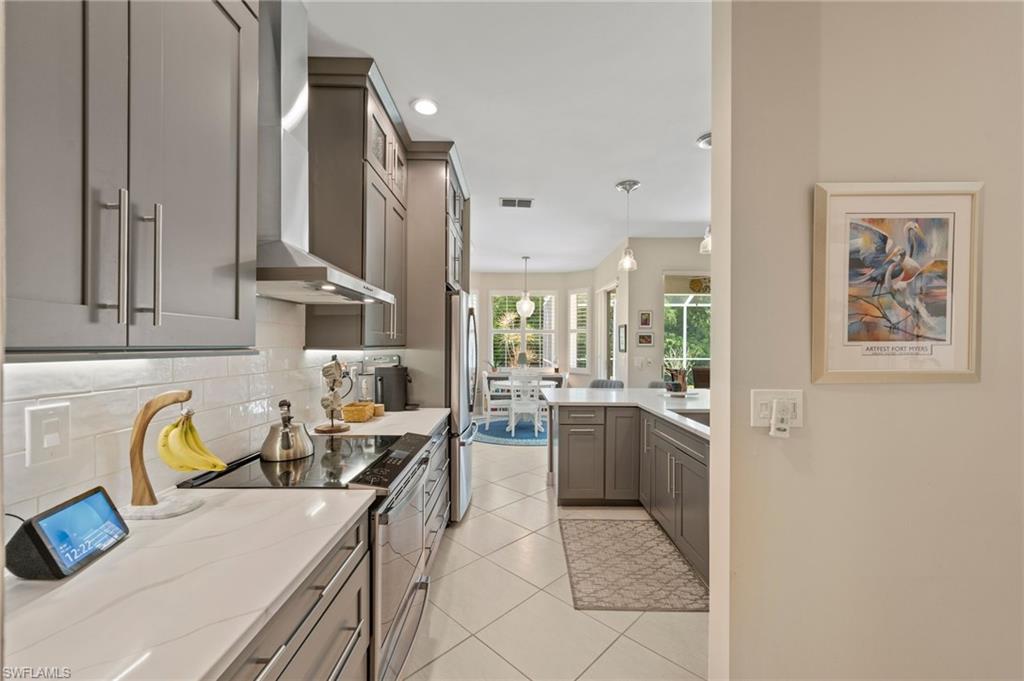CROSS CREEK ESTATES - Residential