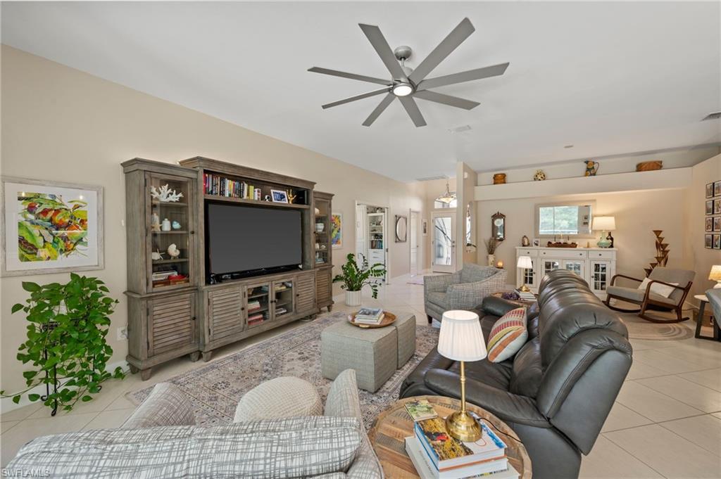 CROSS CREEK ESTATES - Residential