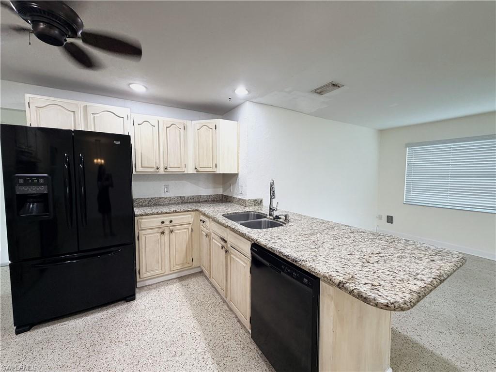 CYPRESS LAKE COUNTRY CLUB ESTATES - Residential Lease
