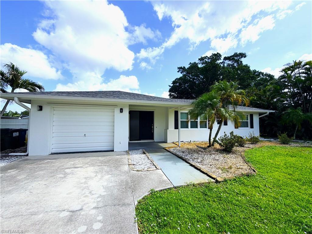 CYPRESS LAKE COUNTRY CLUB ESTATES - Residential Lease