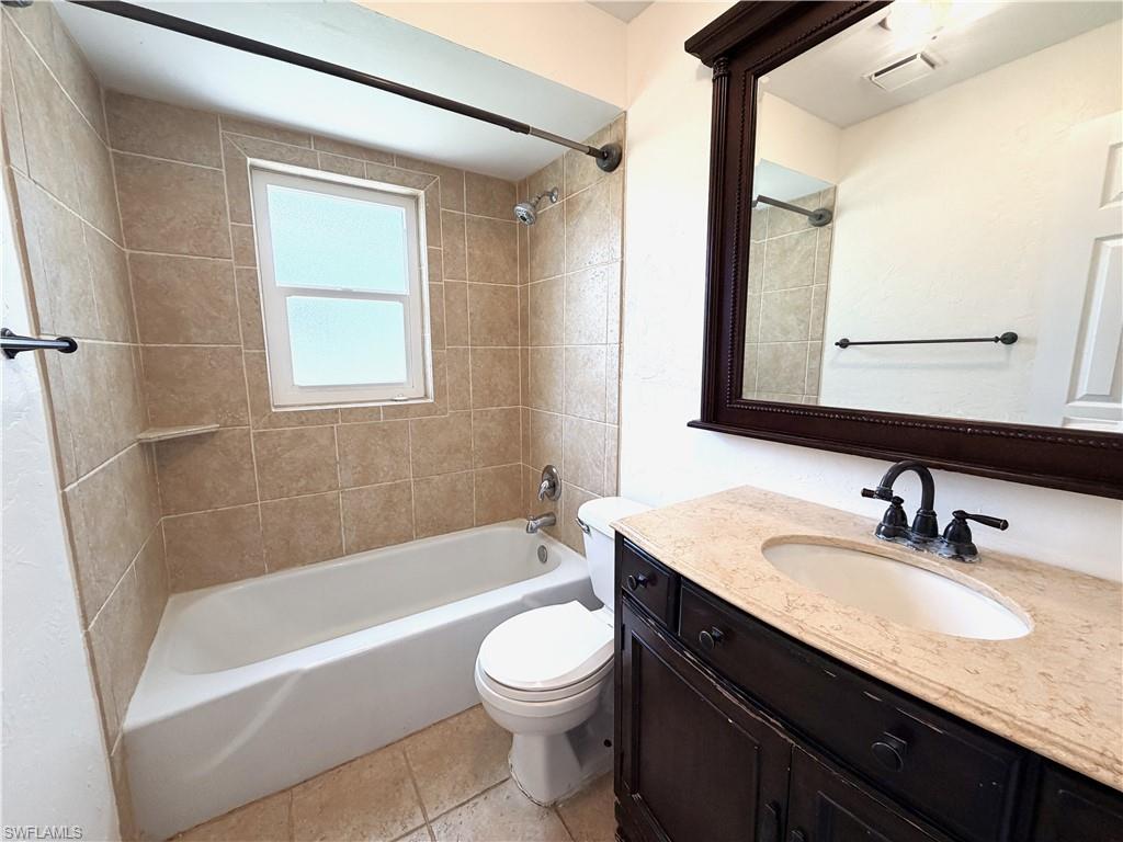 CYPRESS LAKE COUNTRY CLUB ESTATES - Residential Lease