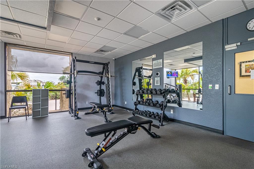 SEVEN LAKES - Residential Lease