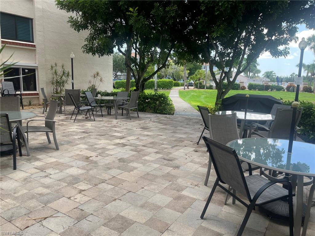SEVEN LAKES - Residential Lease