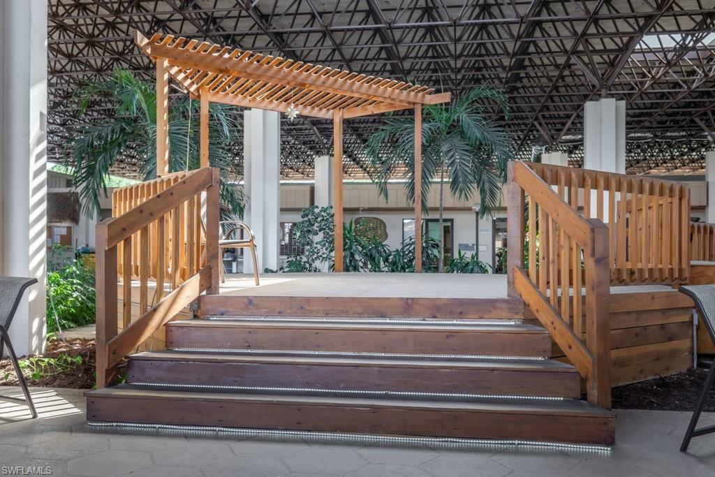 SEVEN LAKES - Residential Lease