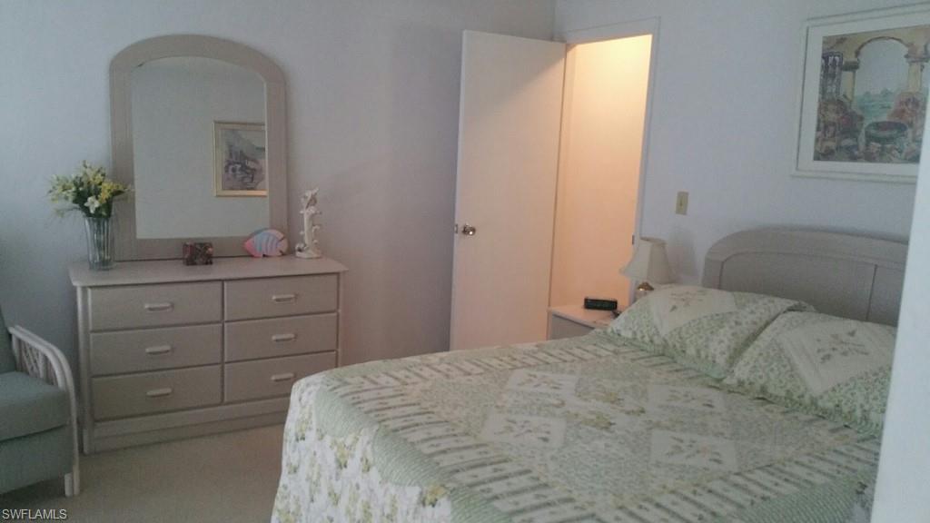 LOCHMOOR ON THE GREEN CONDO - Residential