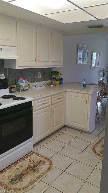 LOCHMOOR ON THE GREEN CONDO - Residential