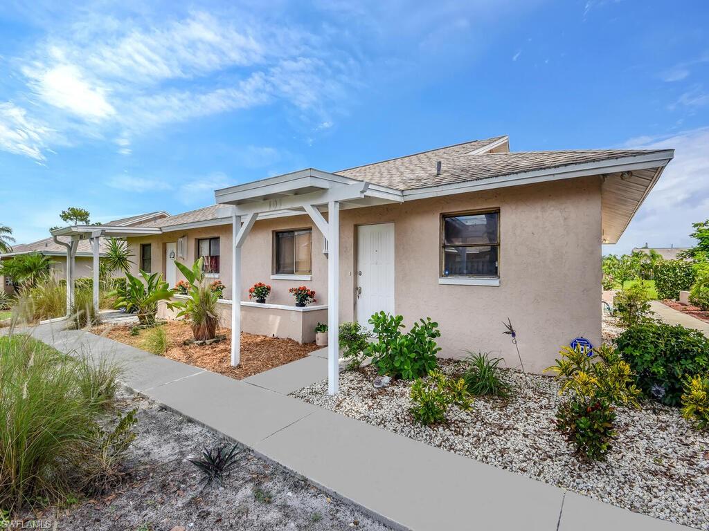POLYNESIAN VILLAS - Residential