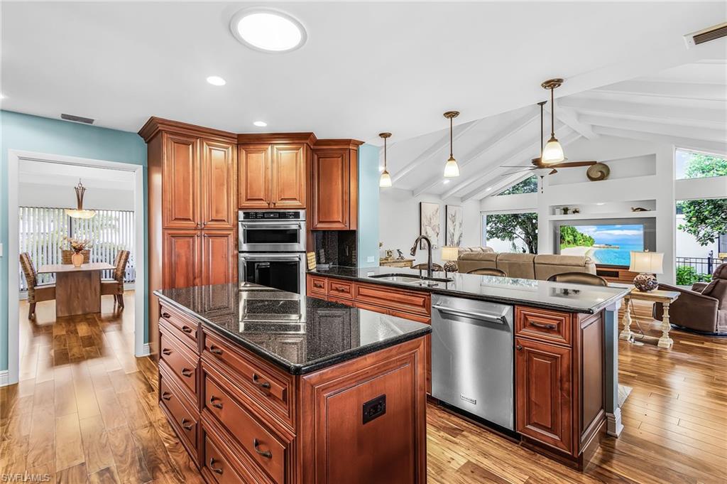 WHISKEY CREEK - Residential