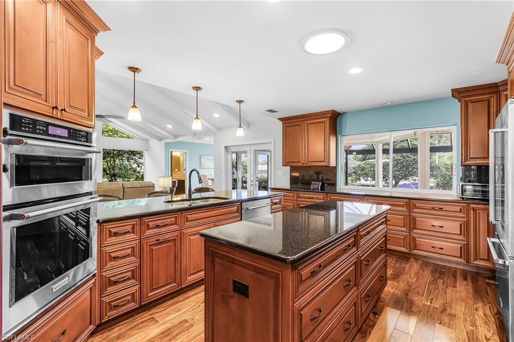 WHISKEY CREEK - Residential