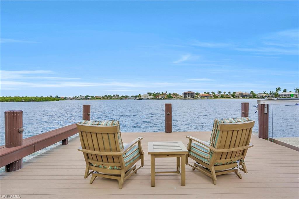 MARCO BEACH - Residential