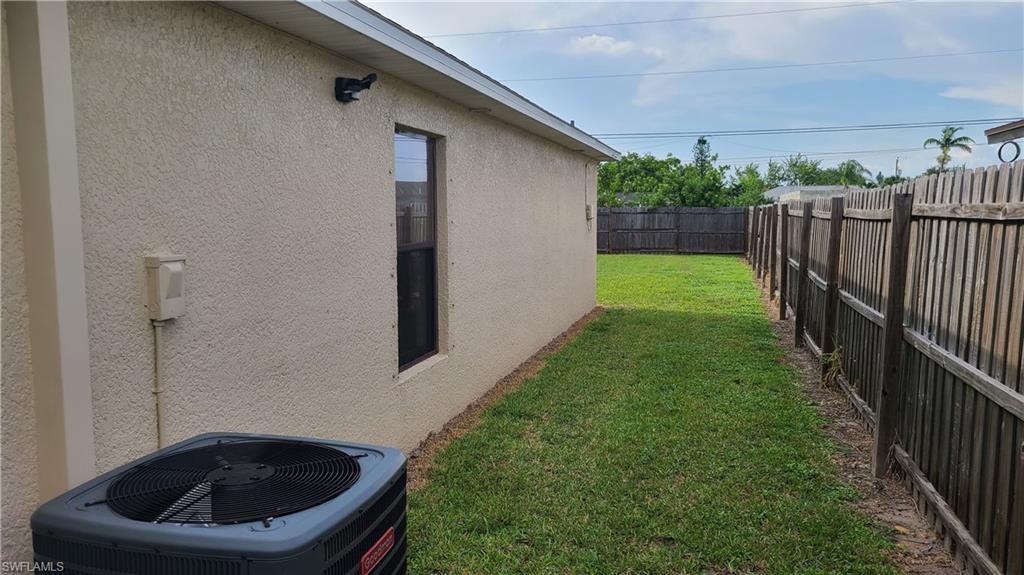 CAPE CORAL - Residential Lease
