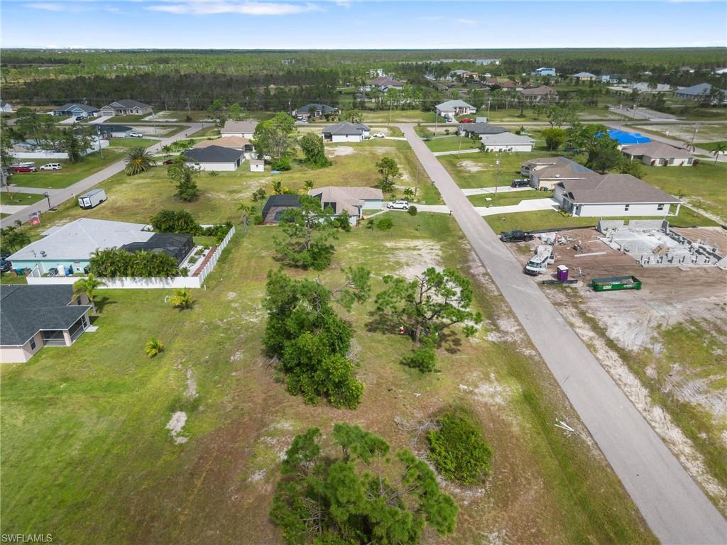 CAPE CORAL - Land