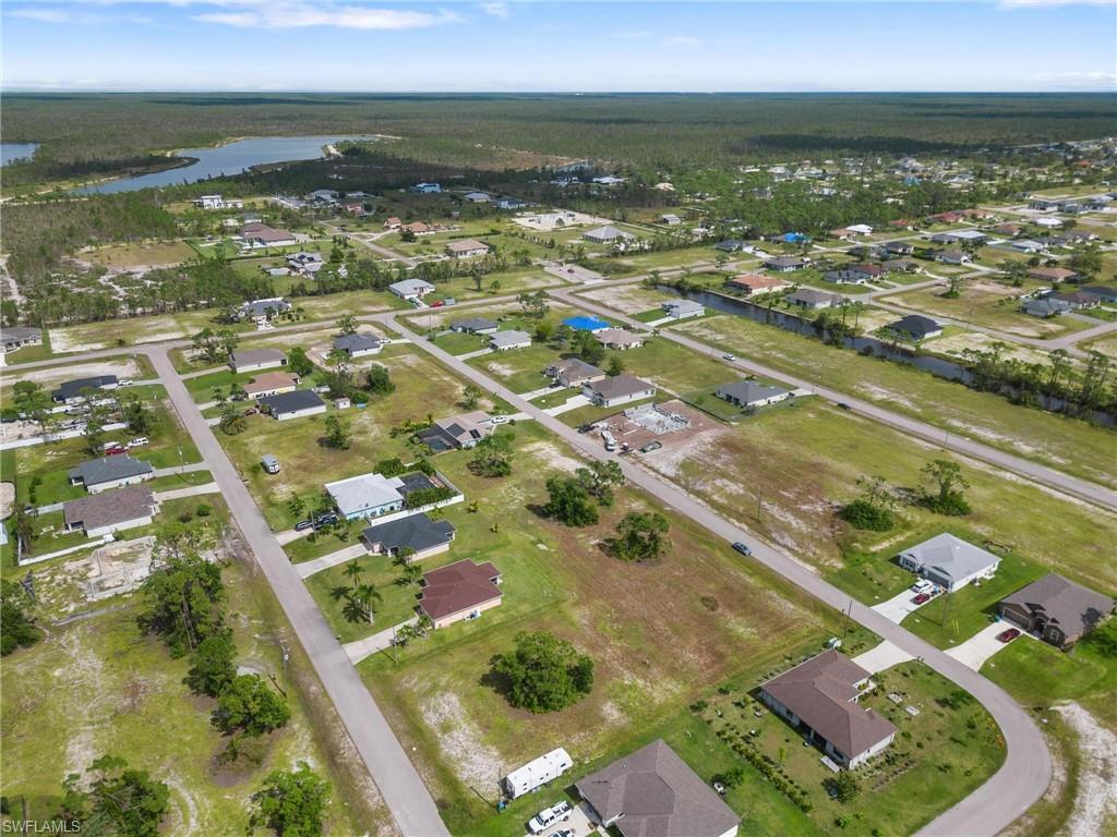 CAPE CORAL - Land
