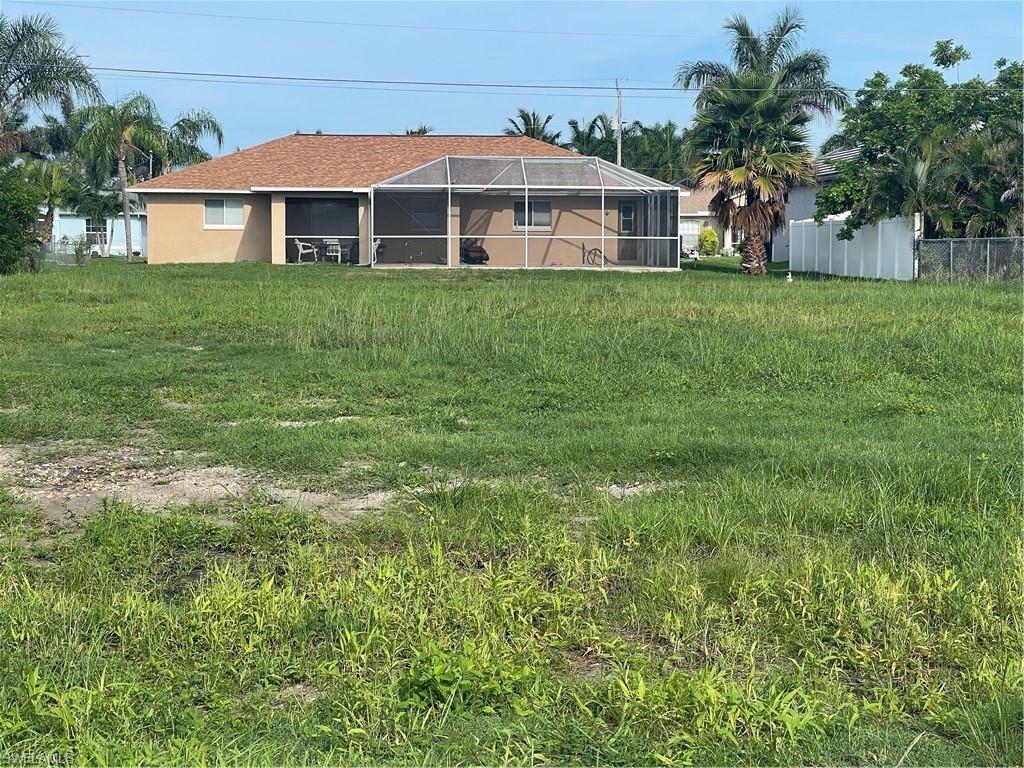 CAPE CORAL - Land
