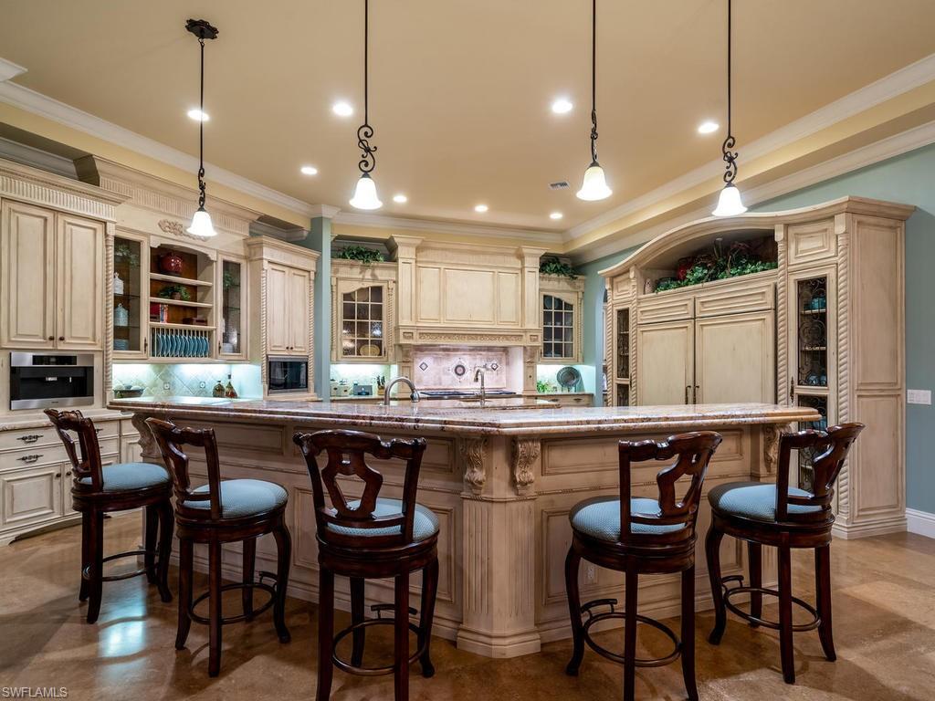 AQUALANE SHORES - Residential