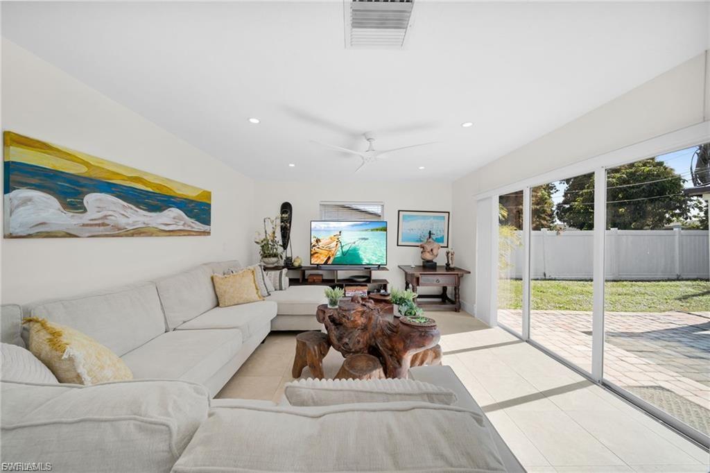 CAPE CORAL - Residential Lease