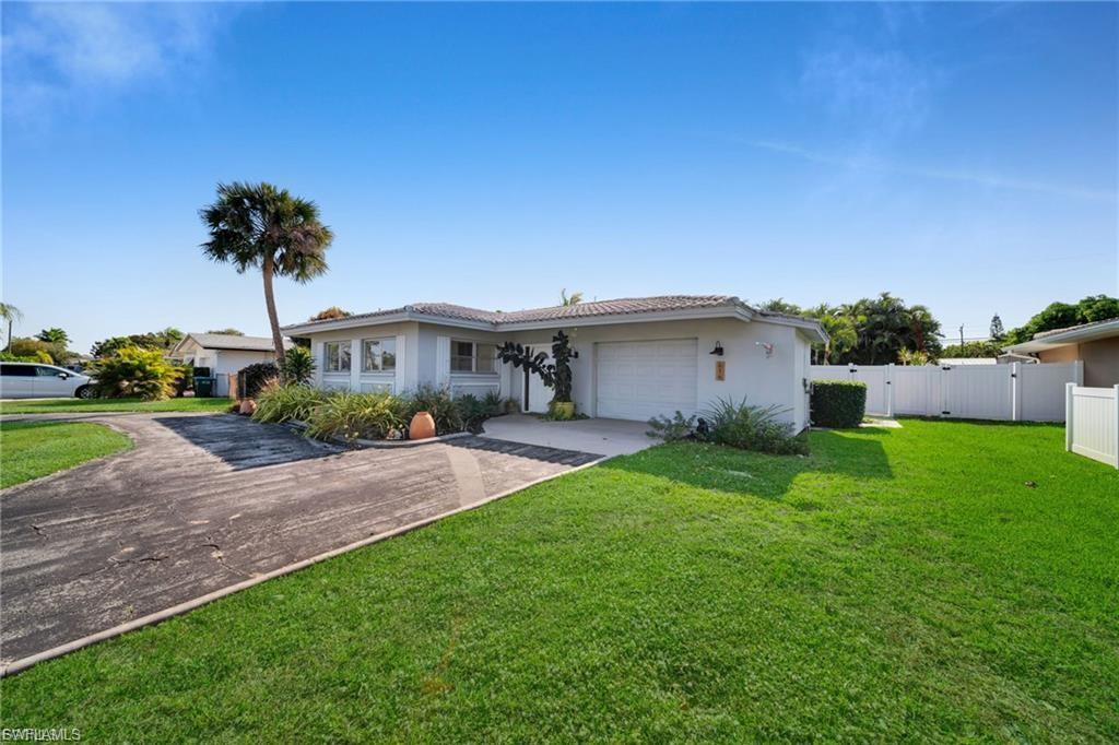 CAPE CORAL - Residential Lease