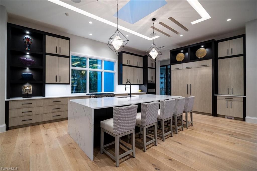 QUAIL WEST - Residential